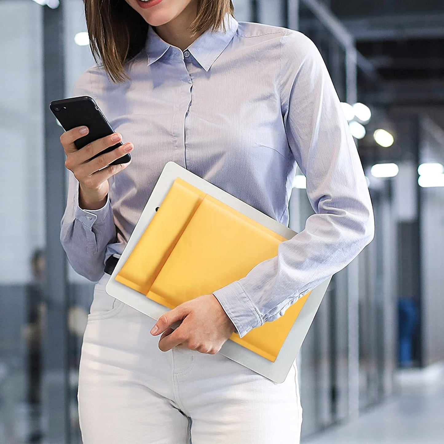 Fuxury Kraft Bubble Mailers 8.5x12 Inch 25 Pack, Strong Adhesion Padded Envelopes #2,Self Seal Bubble Envelopes, Padded Mailers,Book Mailer Packaging for Small Business,Yellow