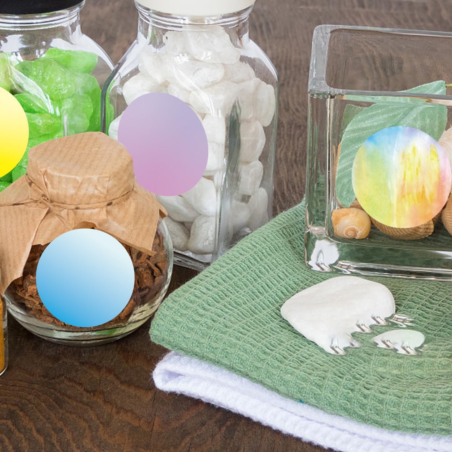 1.5 Inch White Round Thermal Sticker Labels, Self-Adhesive Circle Direct Thermal Labels, Multi-Purpose Roll Sticker Labels for DIY Logo Design with Perforation Line（ 500 Labels，1 Roll）