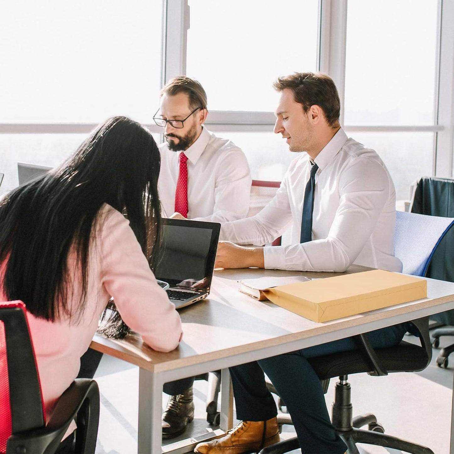 20 Pcs 12 x 16 x 1.6 Inch Large Expandable Catalog Envelopes Manilla Kraft Peel and Seal Envelopes Light Brown Large Mailing for Office Home Documents Magazines Photos Storage Organizing