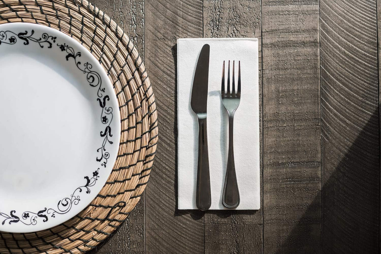 1000 Paper Towels Cloth-Like Hand Tissue Paper Napkins, Disposable Hand Towels for Bathroom Guests, Disposable Face Towel for Guest, Washcloths or Dinner Napkin, Made in USA, White